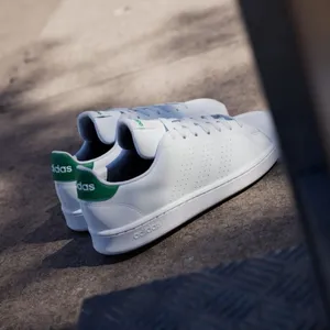 ✨ADIDAS ADVANTAGE SZ 8 SHOES✨ thumbnail 2