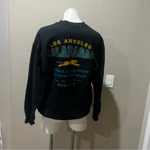 Pretty little thing los angeles calabasas black pullover sweatshirt thumbnail 2