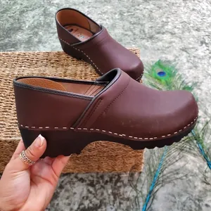 Björk Swedish Comfort Brown Leather Clogs‎ thumbnail 1