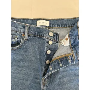 PacSun Stretch Dad Jeans Women’s Size 30/28.5" inseam Ankle Slit Button Fly EUC thumbnail 4