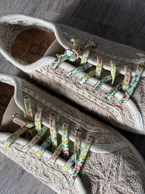 Hey Dude Karina Nut Crochet Sneakers w/ Floral Laces Women’s Size 5 thumbnail 12