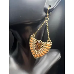 New! Gold Tone Chandelier Fan Shape Peach Apricot Rhinestone Drop Earrings thumbnail 4
