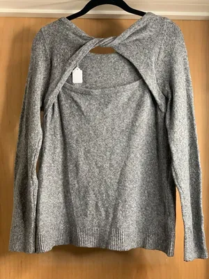 LOFT Heather Gray Ribbed Trim Cotton Blend Knit Sweater. Size-Medium thumbnail 1