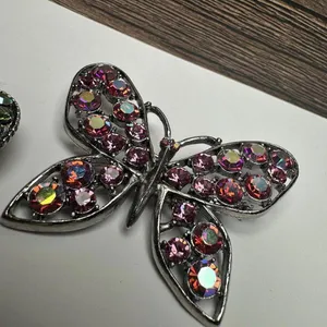 Rhinestone Butterfly Insect Brooch Pin Lot Of 2 Silver Tone 1 Green & 1 Pink thumbnail 7