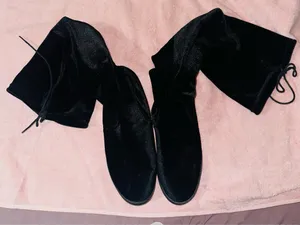 Black suede thigh-high boots  thumbnail 4