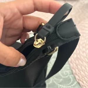 TOMMY HILFIGER black crossbody bag purse thumbnail 4