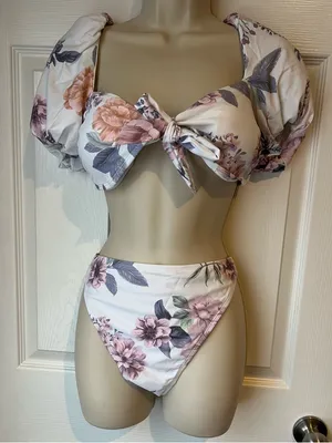 Cupshe XL Eden Floral Puff Sleeve Extra Cheeky High Waist Bikini Set NWT Swim thumbnail 3