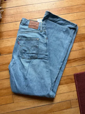 Levi’s Ribcage Wide-Leg Jeans thumbnail 1