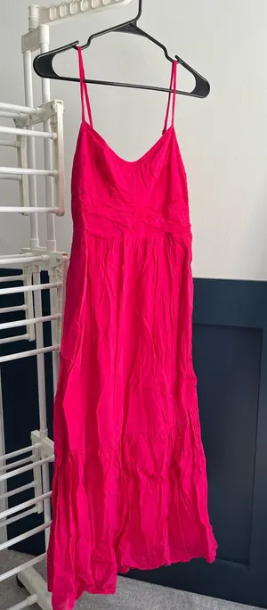 Universal Threads Dress Hot Pink Maxi thumbnail 1
