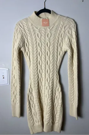Women's Miss Lola Cable Knit Turtleneck Sweater Dress Beige Size S Backless thumbnail 1