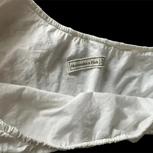 Abercrombie & Fitch White One-Shoulder Top thumbnail 5