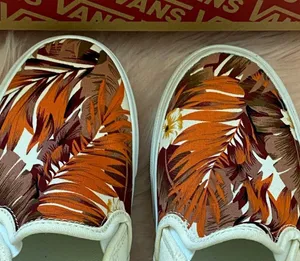 Vans 🌸 Asher Women’s Platform Sneakers 🌸 thumbnail 5