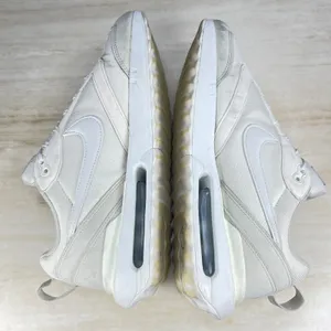 Nike Air Max Dawn Summit White Sail Women's Sneakers DM8261-001 Size 10 thumbnail 6