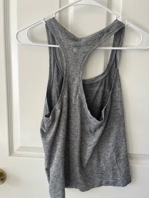 Lululemon Tank thumbnail 2