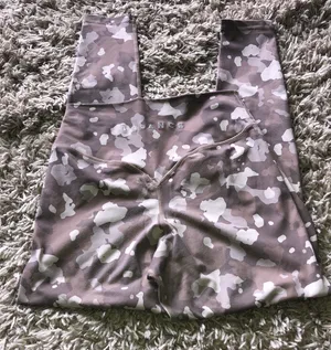 Balance leggings Camo spots brown tan pants high waisted size medium leggings thumbnail 2