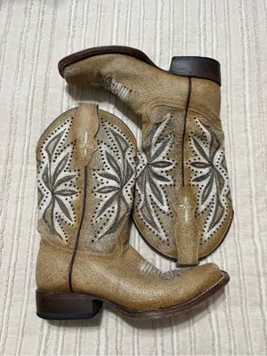 Circle G Straw Laser Embroidered Square Toe Cowboy Boots thumbnail 1