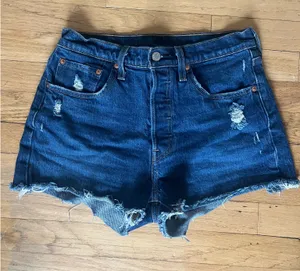 Levi’s Shorts 501 thumbnail 1