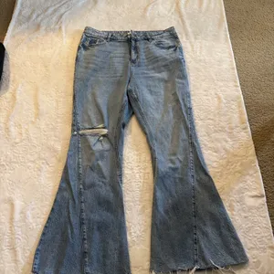 Forever 21 Flared Jeans Size 12 thumbnail 4
