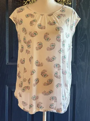 LOFT Paisley Cap-Sleeve Top Lightweight size Large thumbnail 1
