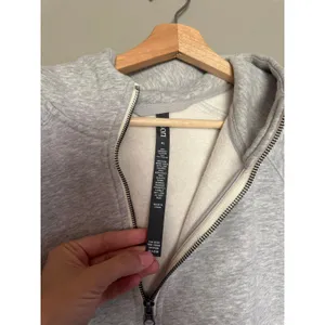 VUORI Restore Half Zip Hoodie in Light Heather Grey Size XL NEW thumbnail 5
