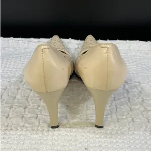Via Spiga Women's Beige Leather Shoes/Heels Size 6M SKU 5134 thumbnail 2