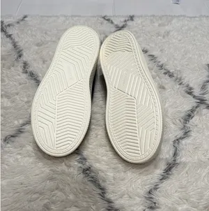 Cariuma IBI low knit Black Size 9.5 thumbnail 4