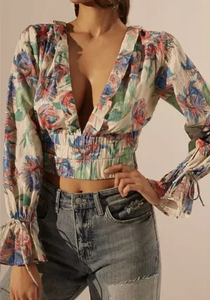 By‎ Anthropologie Boho Tie Back Floral Ruffle Long Sleeve Crop Top Women's Small thumbnail 1