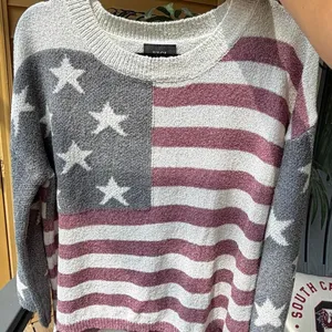 VICI oversized American flag sweater in a size S thumbnail 4