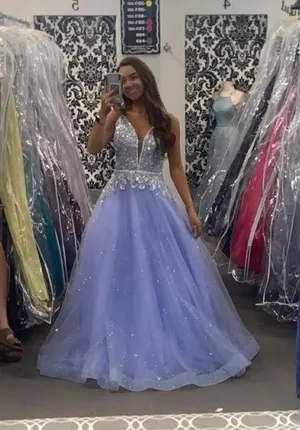 2Cute Prom Dress thumbnail 1