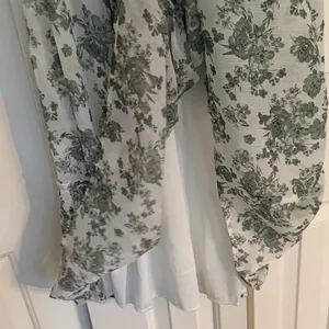 Floral Sage Green Maxi Dress thumbnail 8