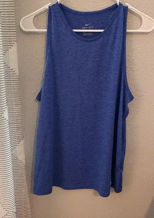 Nike tank thumbnail 1