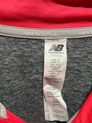 New Balance Gray‎ & Coral 1/4 Zip lightweight Performance Athletic Top Woman’s M thumbnail 2
