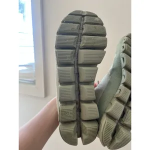On Cloud Dip Reseda Olive‎ Oil Womens Size 10 Mud Guard Cloudtec Sneakers thumbnail 5