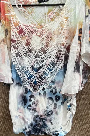 Espresso Tunic Leopard Lace Print top shirt women’s Sz L white crochet lace V-ov thumbnail 2