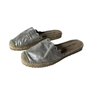 Karl Lagerfeld‎ Metallic Silver Espadrille Slides Slip on Shoes Women Size 7.5 thumbnail 3