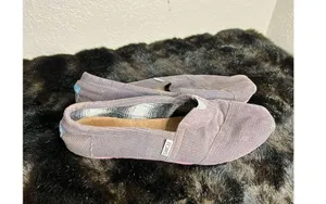 Toms gray courderoy slip on shoes 8.5 thumbnail 3