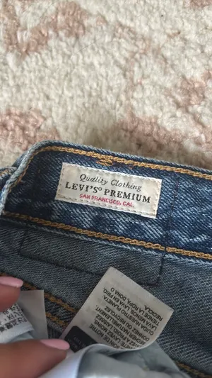 Levi’s Jeans High-Rise Loose Flare thumbnail 3