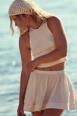 Free People free-est Milani Set Call Out the top is Medium skirt Small thumbnail 1