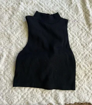 Zara Crop Tank thumbnail 1