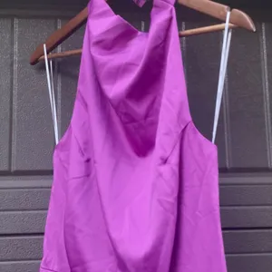 Elliatt Satin Halter Cocktail Dress Violet Asymmetrical Large NWT thumbnail 4