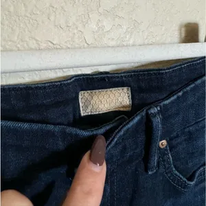 MOTHER High Waisted Looker Wash: Ink and Paper Size 27‎ thumbnail 5
