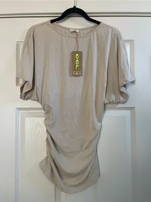 NWT Women’s OGL Short Sleeve Draped Ruched Tee Top Beige Size M thumbnail 6