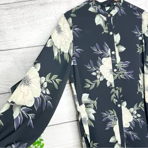 Tahari Black Floral Long High Low Shirttail Hem Button-Up Blouse Top Size Medium thumbnail 5