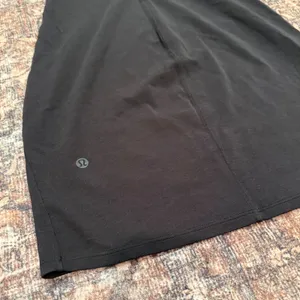 Lululemon Slim-Fit Above-Knee Dress Black Size 2 Womens LBD Athleisure‎ Y2K thumbnail 4
