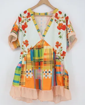 Unbranded Tunic Top Womens L Patchwork Floral Plaid Multicolor Ruffle Excellent thumbnail 1