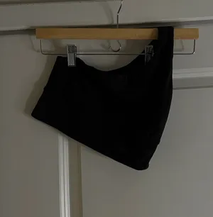 Lululemon Sports Bra Black thumbnail 1