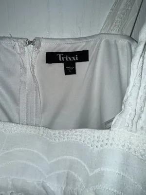 Francesca’s White Flowy Mini Dress thumbnail 3