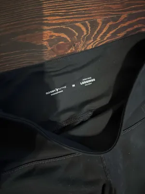 Old Navy Crop Leggings Active thumbnail 2