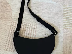 Lancôme Black Waterproof Lightweight Crescent Crossbody Bag NEW thumbnail 5