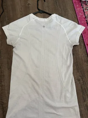 Lululemon Swiftly Short Sleeve thumbnail 2